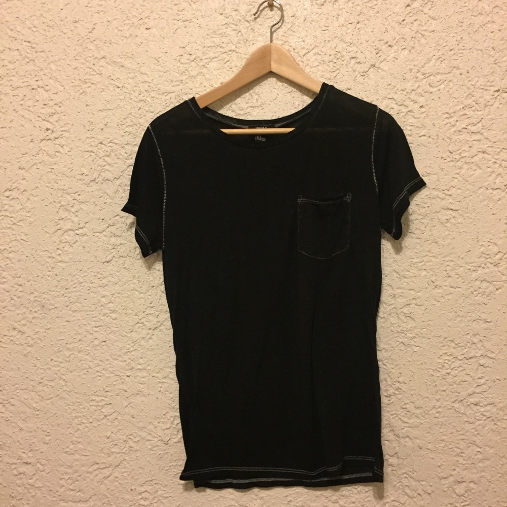 M Forever 21 short sleeve